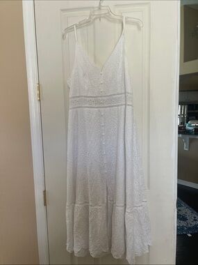 Simplee Apparel White Eyelet Maxi Sundress with V-Neck